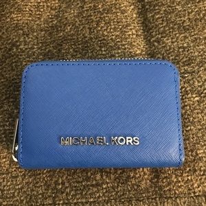 Michael Kors change/card wallet